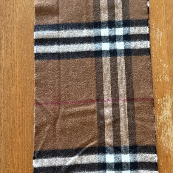 Burberry | Accessories | Burberry Birch Brown And Black  display picture 3
